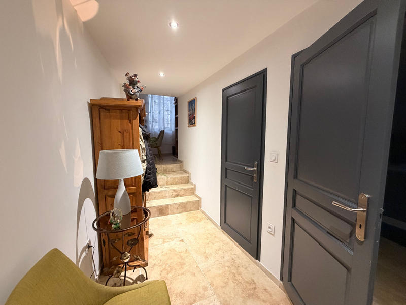 Maison - 185 m² - 5 pièces