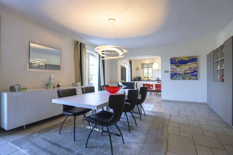 Bastide - 240 m² - 10 pièces