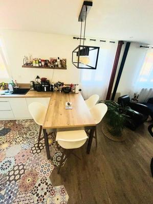 Pavillon - 144 m² - 4 pièces