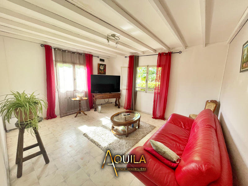 Maison - 300 m² - 10 pièces