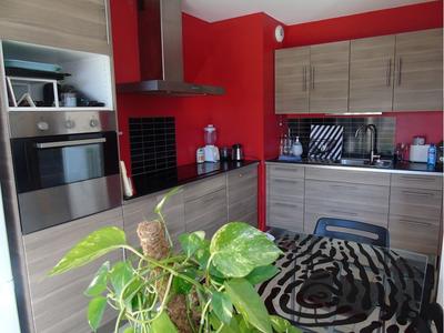 Maison traditionnelle - 80 m² - 4 pièces