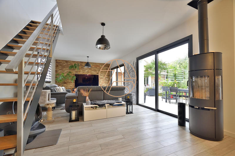 Maison contemporaine - 118 m² - 5 pièces