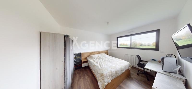 Maison - 176 m² - 6 pièces