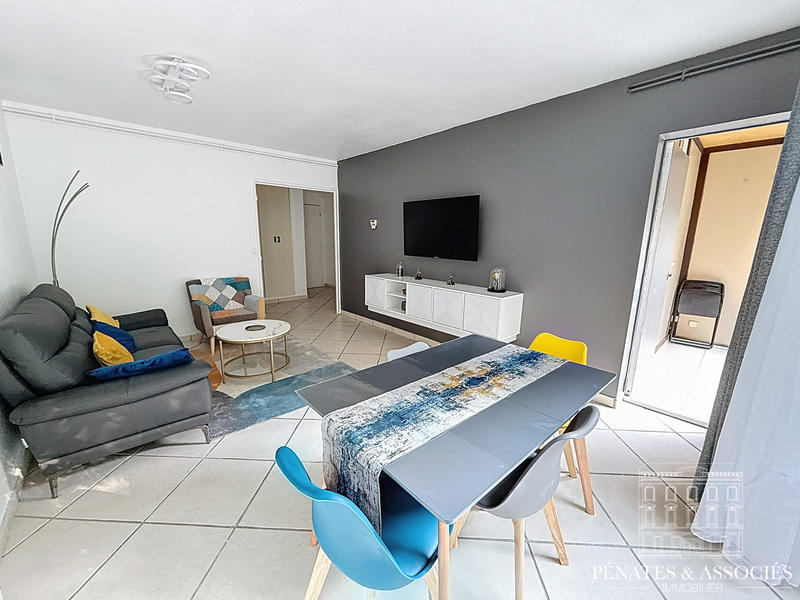 Appartement - 77 m² - 4 pièces