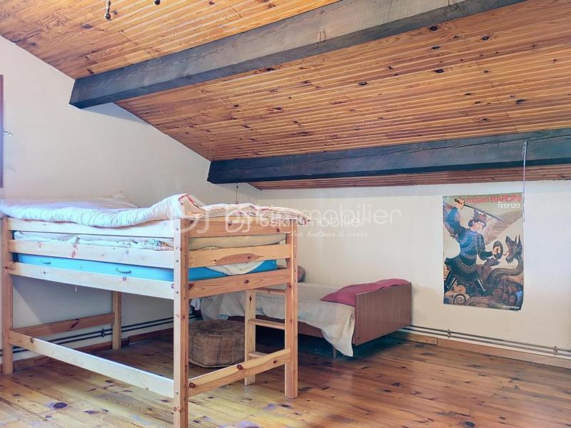 Villa - 151 m² - 6 pièces