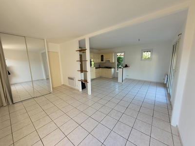 Maison - 70 m² - 3 pièces