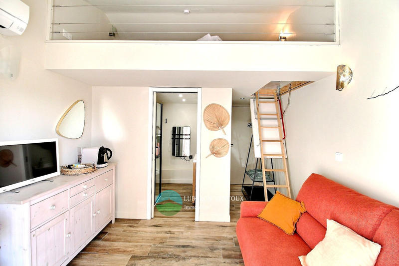 Maison - 171 m² - 6 pièces