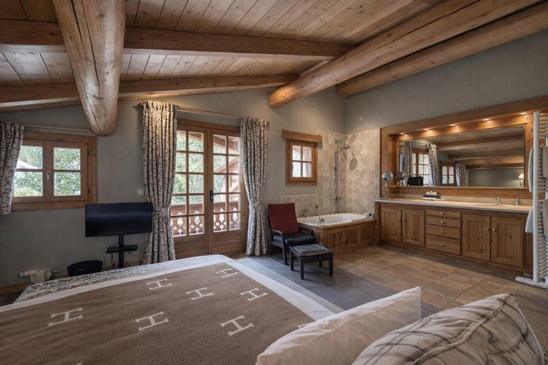 Châlet - 600 m² - 10 pièces