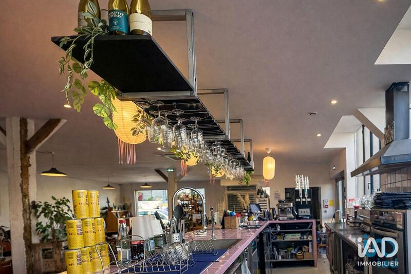 Local commercial - 200 m²