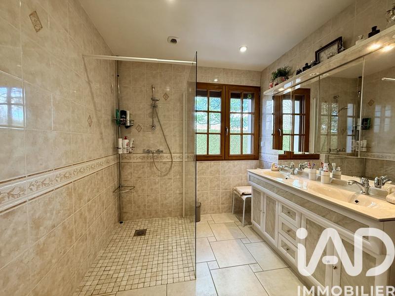 Maison - 118 m² - 4 pièces