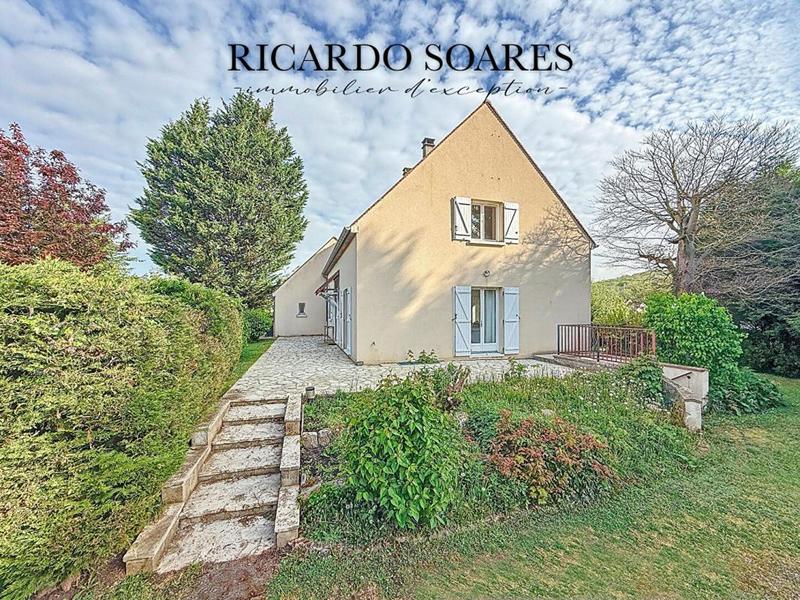 Maison - 200 m² - 7 pièces