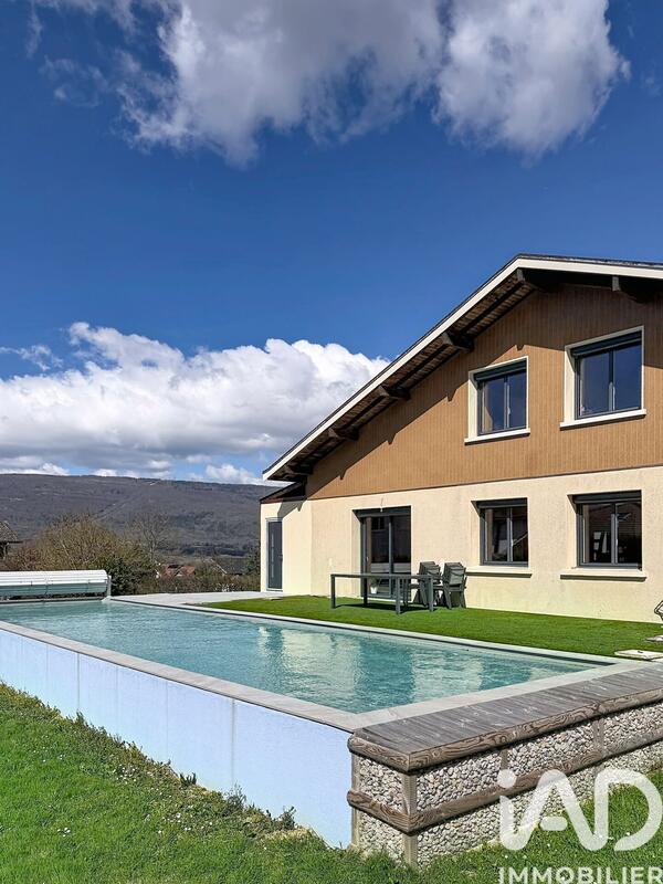 Maison - 114 m² - 5 pièces