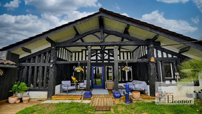 Maison ancienne - 309 m² - 6 pièces