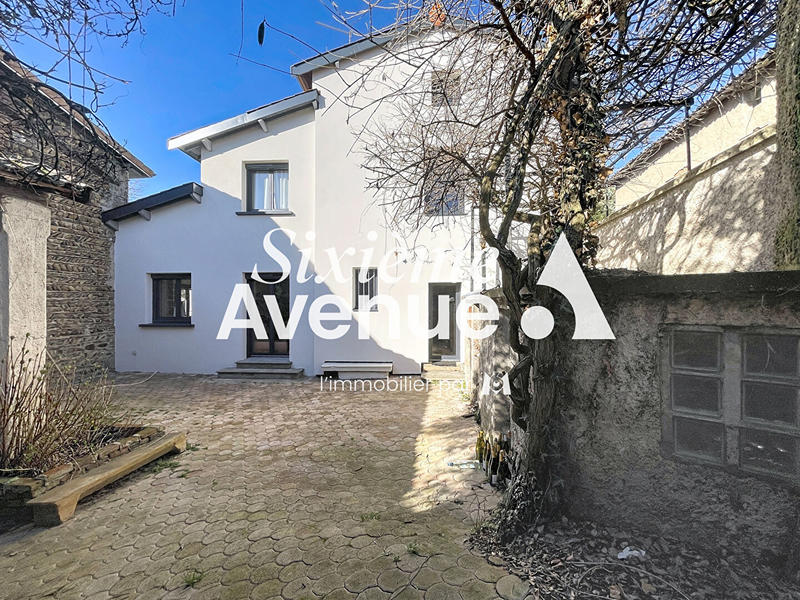 Maison - 115 m² - 5 pièces