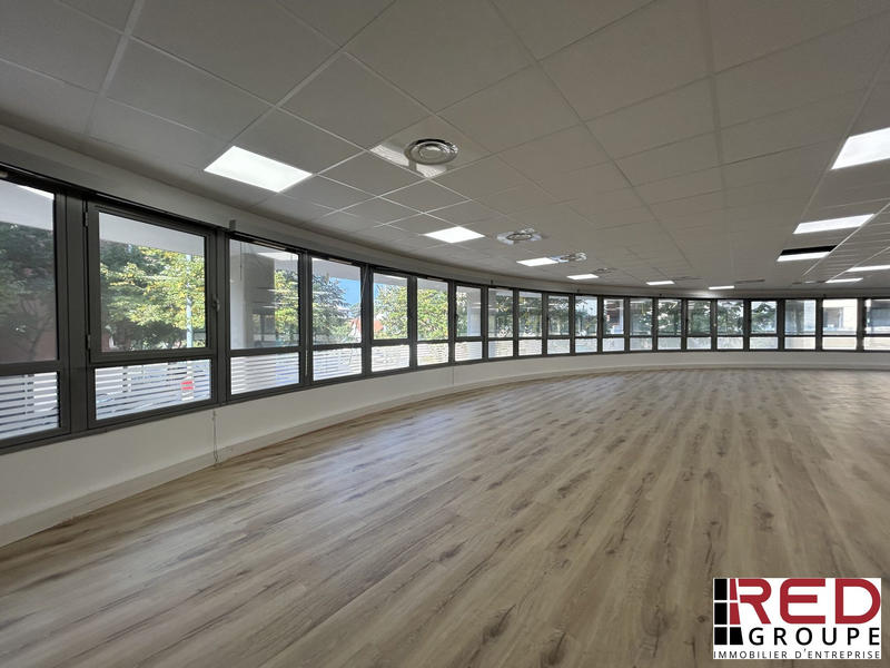Bureau - 185 m²