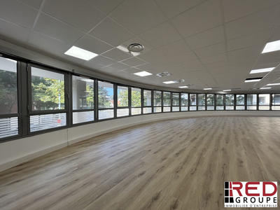 Bureau - 185 m²