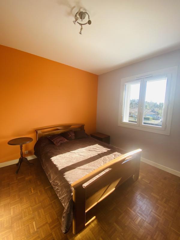 Maison - 241 m² - 8 pièces