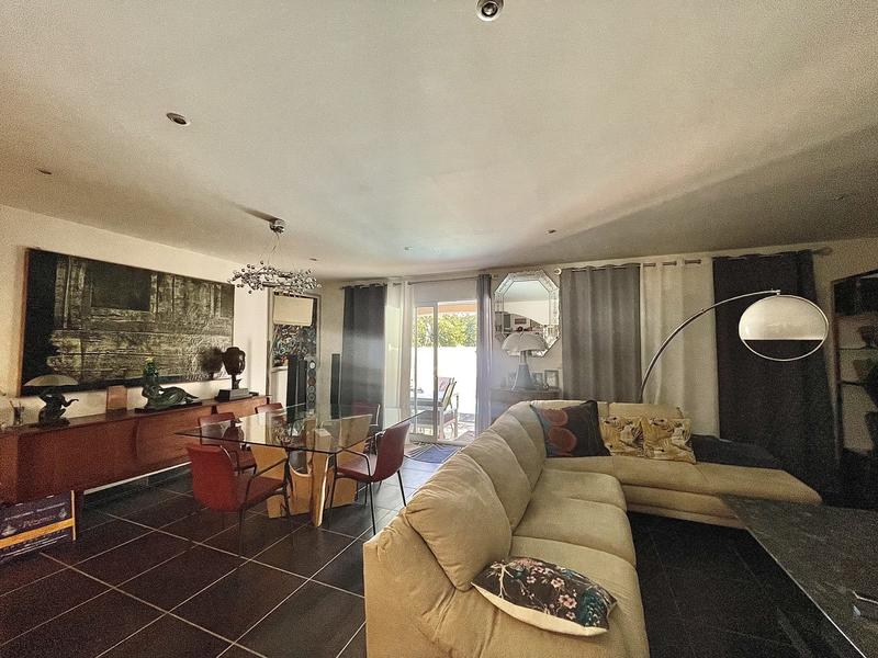 Villa - 148 m² - 5 pièces