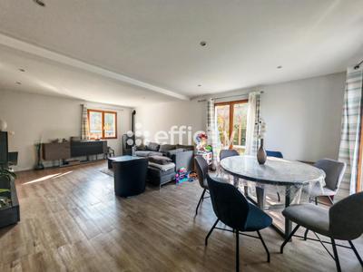 Maison - 144 m² - 7 pièces