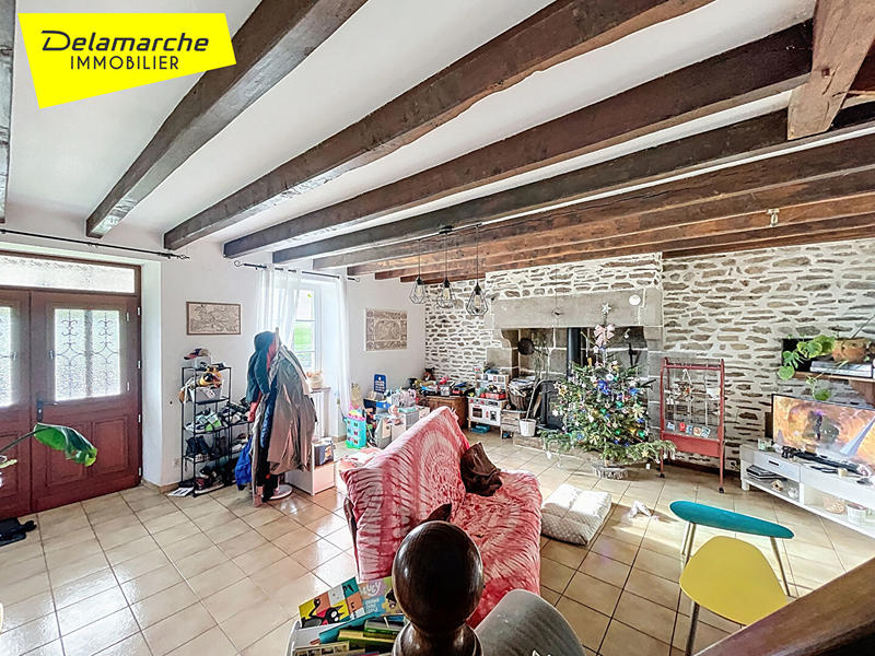 Maison - 137 m² - 6 pièces