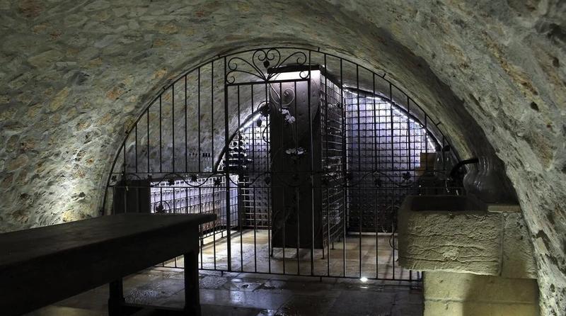 Propriété - 258 m² - 7 pièces