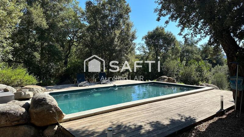 Maison - 96 m² - 4 pièces