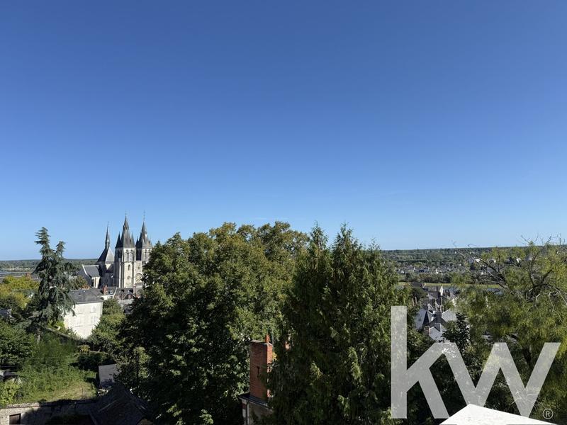 Appartement - 121 m² - 4 pièces