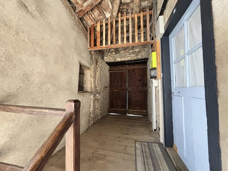 Maison ancienne - 180 m² - 7 pièces