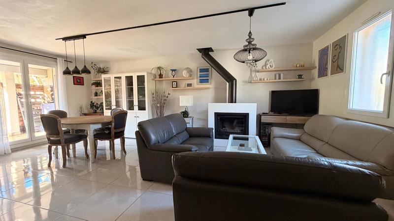 Maison - 115 m² - 5 pièces