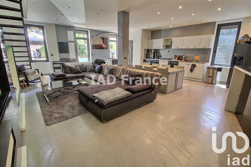 Maison - 120 m² - 4 pièces