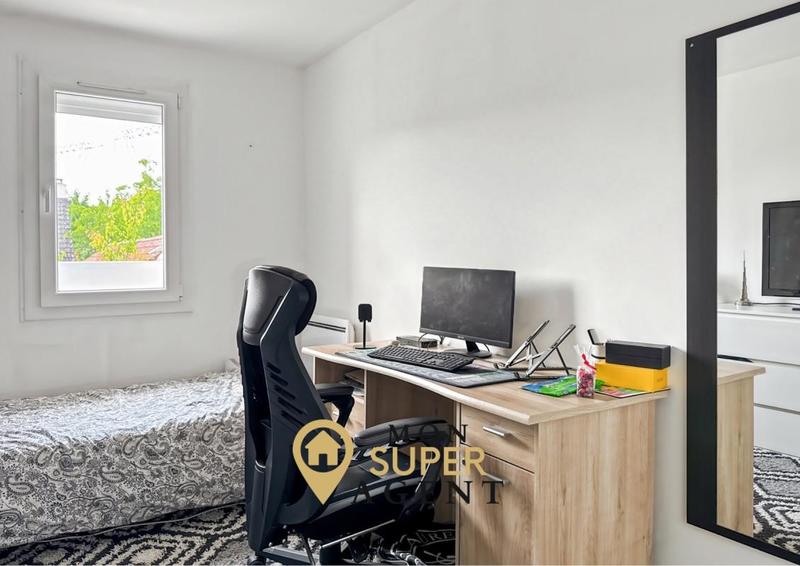 Maison - 96 m² - 5 pièces