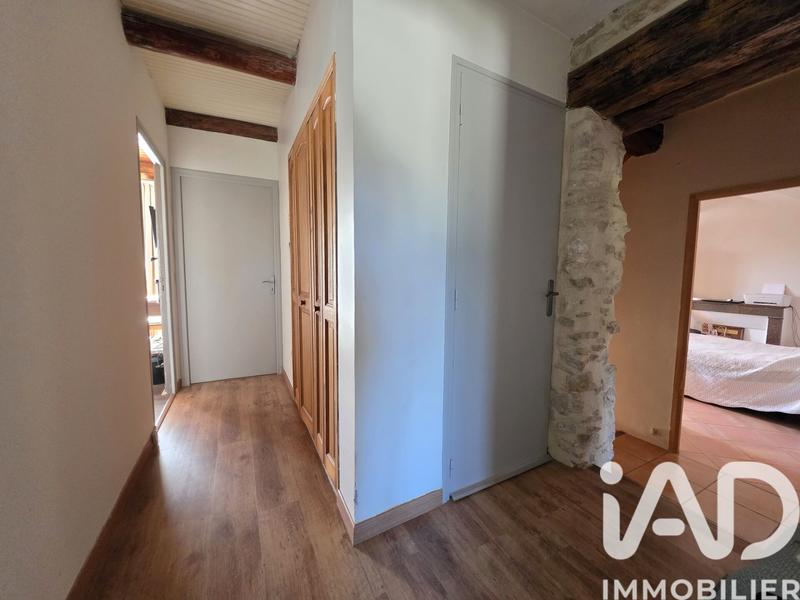Maison - 246 m² - 6 pièces
