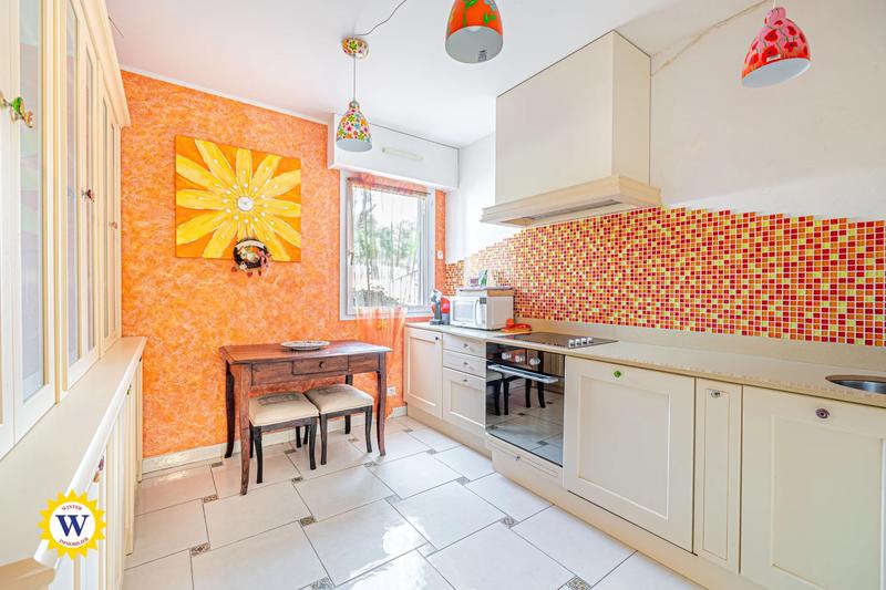 Appartement - 116 m² - 6 pièces