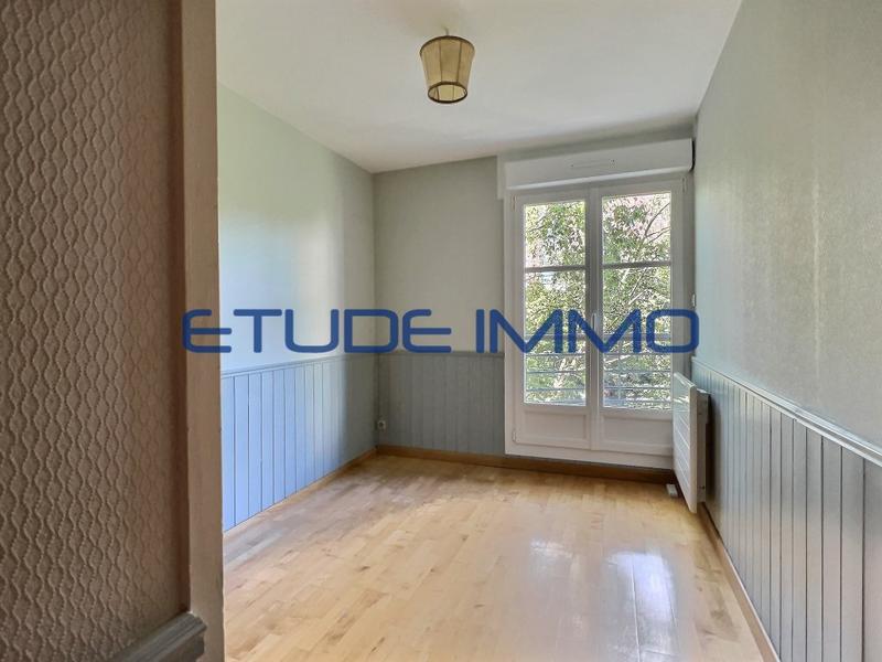 Appartement - 95 m² - 4 pièces