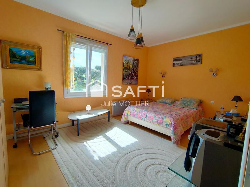 Maison - 155 m² - 6 pièces