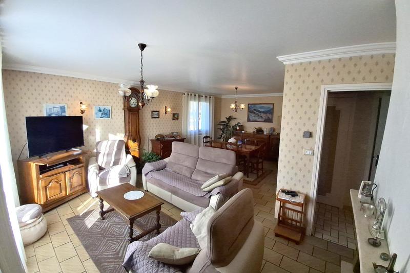 Maison - 85 m² - 3 pièces