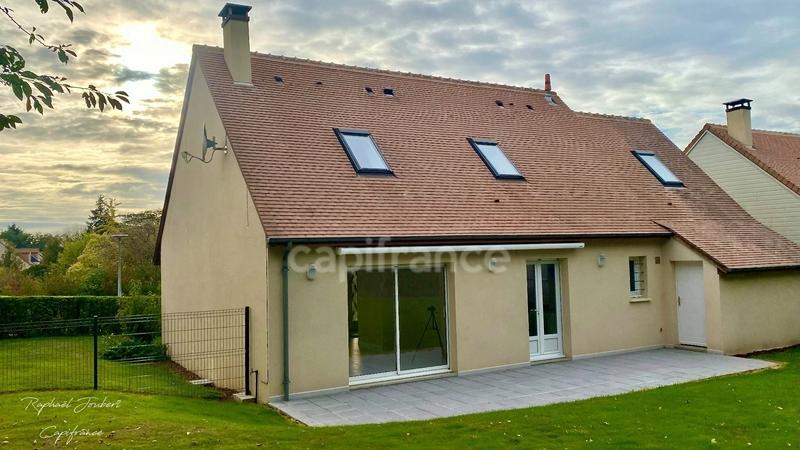 Maison - 120 m² - 5 pièces