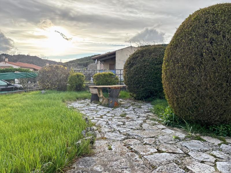 Maison - 128 m² - 4 pièces