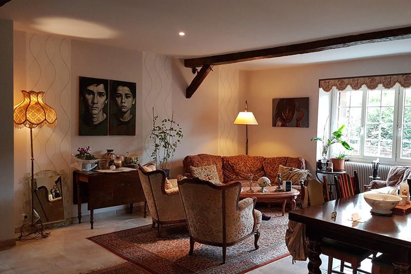 Maison - 230 m² - 9 pièces