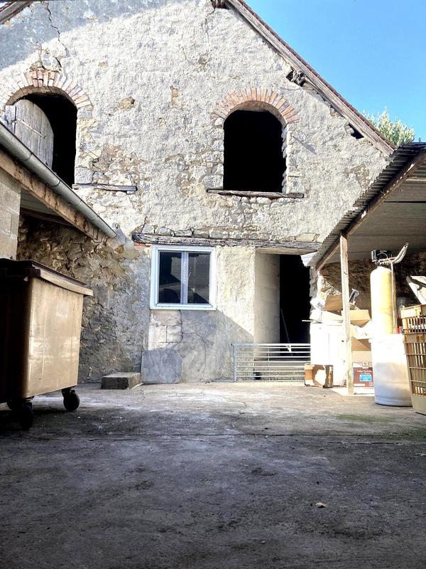 Maison - 225 m² - 4 pièces