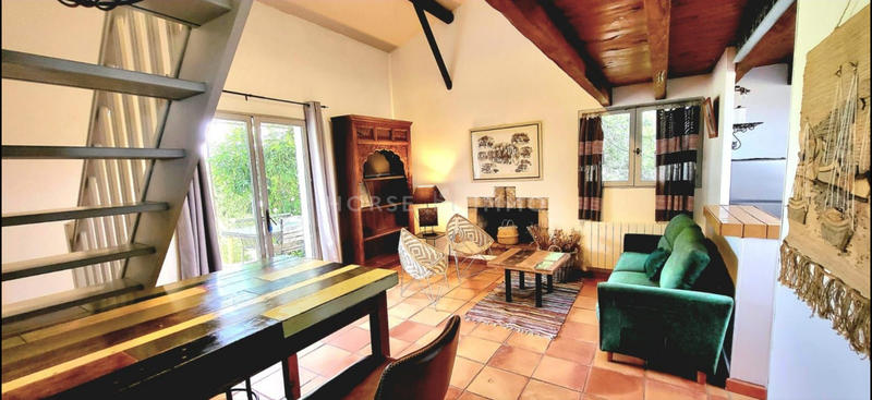 Mas - 580 m² - 20 pièces