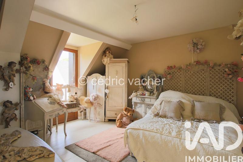 Maison - 136 m² - 5 pièces