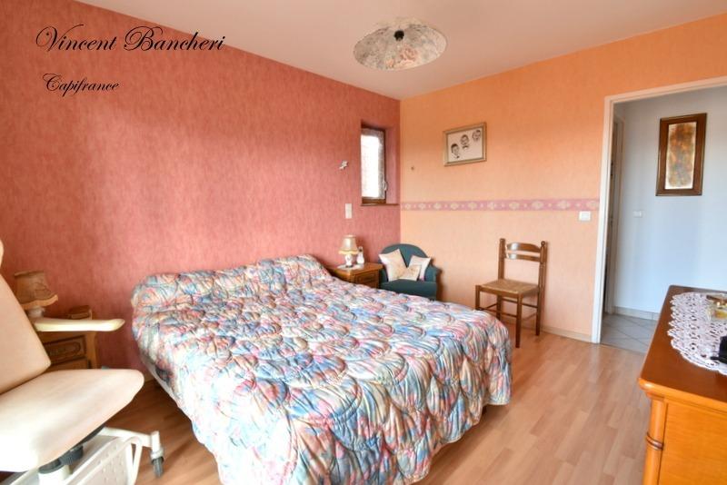 Appartement - 96 m² - 4 pièces