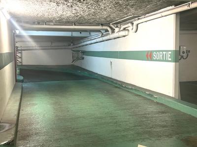 Parking / Garage - 20 m²