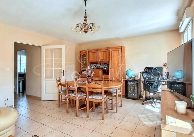 Maison - 81 m² - 5 pièces