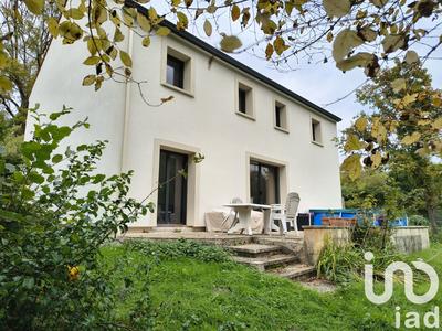 Maison - 188 m² - 7 pièces