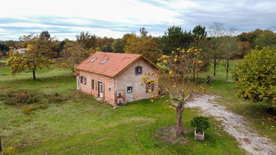 Maison - 140 m² - 5 pièces