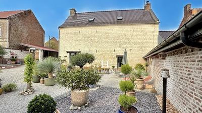 Maison - 143 m² - 4 pièces