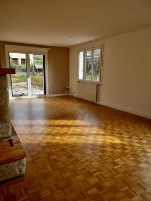 Maison - 151 m² - 7 pièces