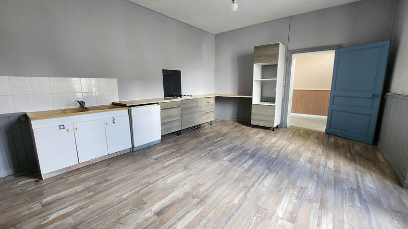 Maison - 186 m² - 6 pièces